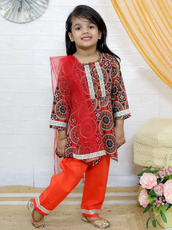 Orange_Paisley_Printed_Regular_Pure_Cotton_Kurta_With_Pyjamas_&_With_Dupatta