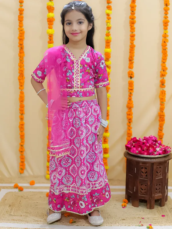 Pink_Floral_Printed_Ready_To_Wear_Cotton_Lehenga_&_Choli_With_Dupatta