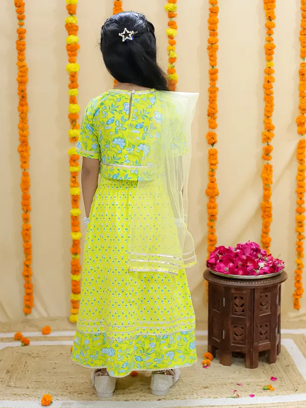 Yellow_Floral_Printed_Ready_To_Wear_Cotton_Lehenga_&_Choli_With_Dupatta