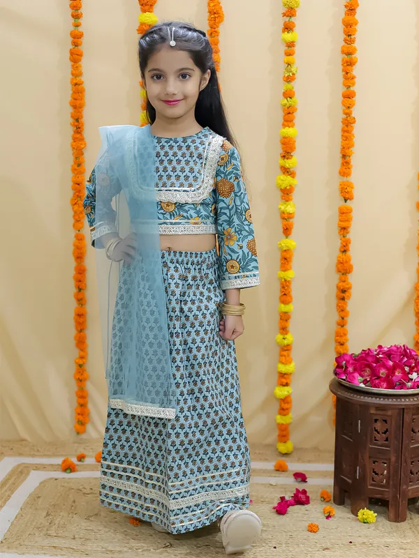Green_Floral_Printed_Ready_To_Wear_Cotton_Lehenga_&_Choli_With_Dupatta