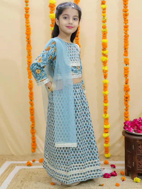 Green_Floral_Printed_Ready_To_Wear_Cotton_Lehenga_&_Choli_With_Dupatta
