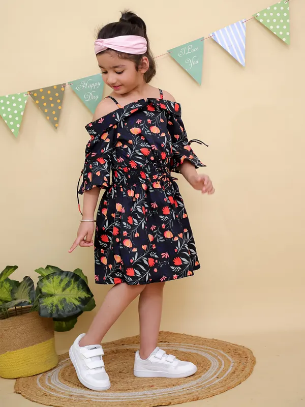 Black_Floral_Print_Bell_Sleeves_Cold_Shoulder_Dress