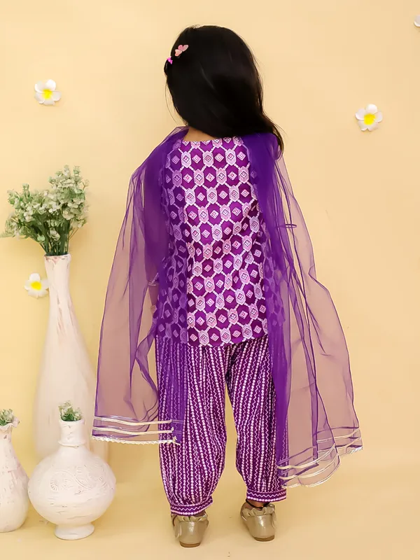 Junitos_Cotton_Woven_Sleeveless_Printed_Kurti_Patiala_With_Dupatta_Set_-_Purple