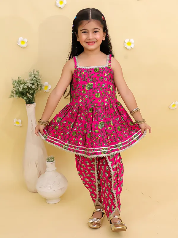 Junitos_Cotton_Woven__Sleeveless_Floral_Printed_kurti_Dhoti_Shalwar__-_Pink