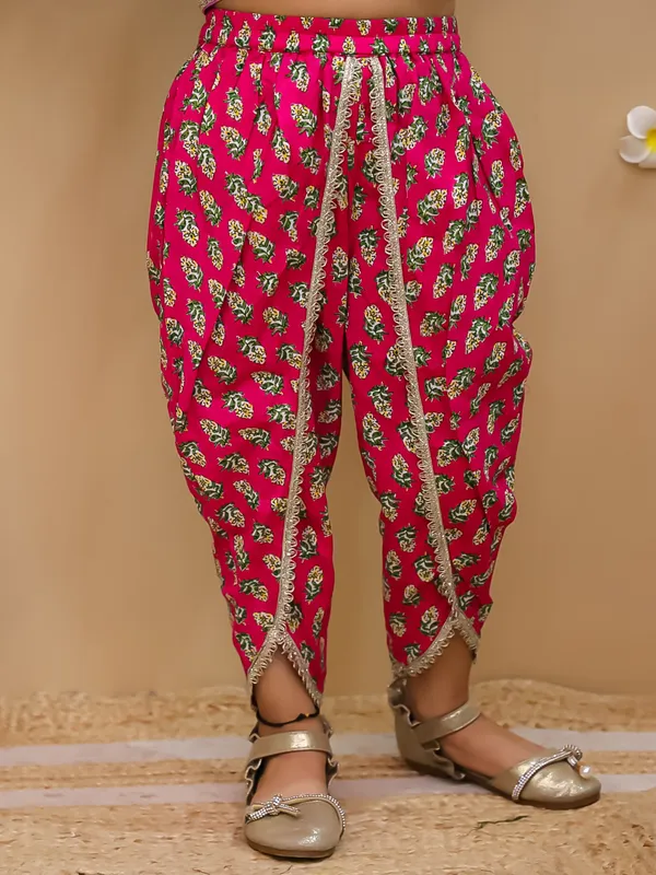 Junitos_Cotton_Woven__Sleeveless_Floral_Printed_kurti_Dhoti_Shalwar__-_Pink