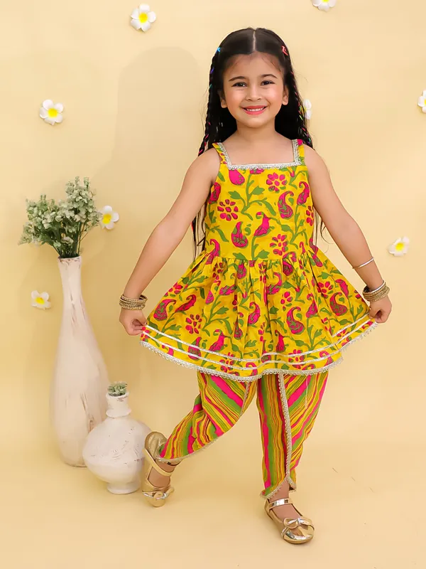 Junitos_Cotton_Woven__Sleeveless_Floral_Printed_kurti_Dhoti_Shalwar__-Musturd