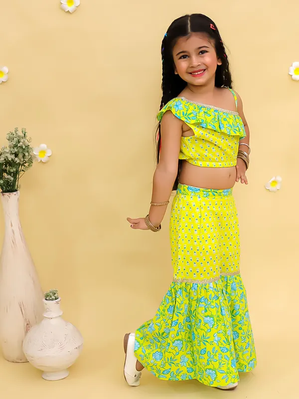 Junitos_Cotton_Woven__One_Shoulder_off_Printed__Top_with_Sharara__-_Lemon_Green