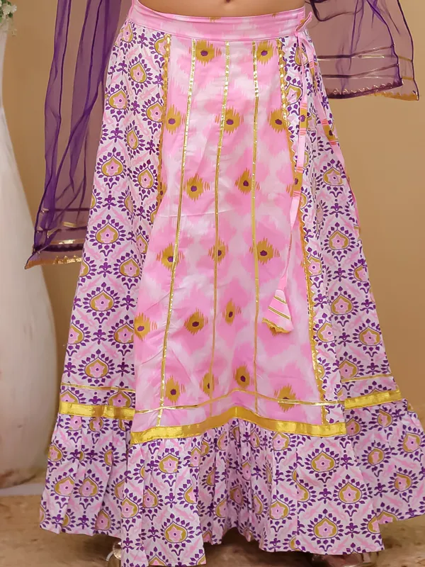 Junitos_Cotton_Woven_Sleeveless_Floral_Printed_Lehenga_Choli_with_Dupatta_-Purple