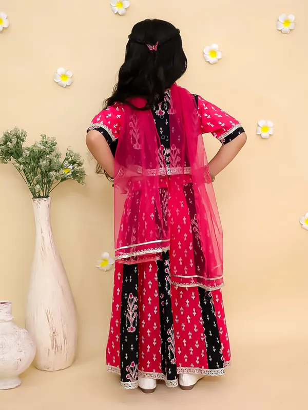 Junitos_Cotton_Woven_Short_Sleeve_Floral_Printed_Kali_Lehenga_Choli_with_Dupatta_-Pink_&_Black