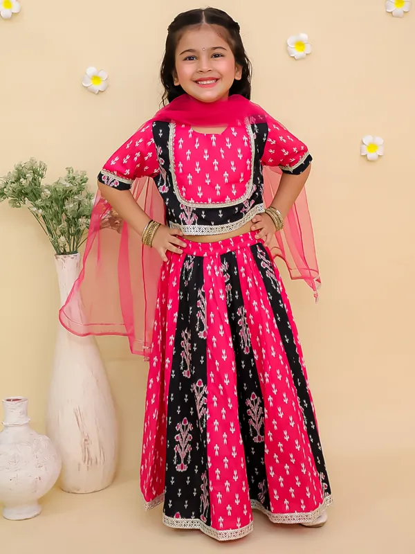 Junitos_Cotton_Woven_Short_Sleeve_Floral_Printed_Kali_Lehenga_Choli_with_Dupatta_-Pink_&_Black