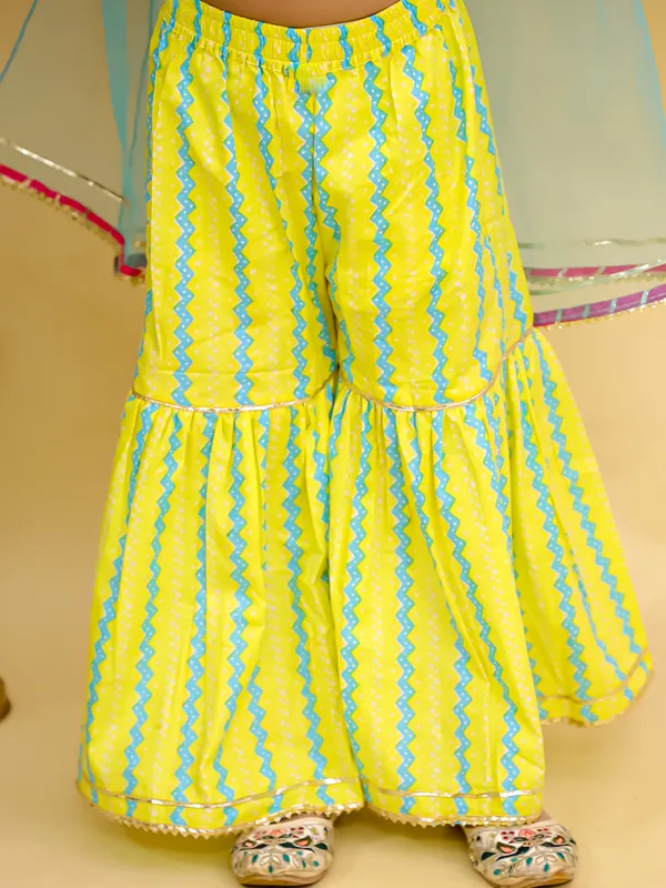 Junitos_Pure_Cotton_Woven_Sleevesless_Chervon_printed_Kurti_Sharara_with_Dupatta -Yellow