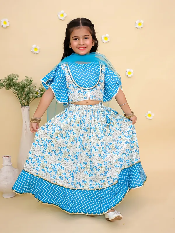 Junitos_Cotton_Woven_Frill_Sleeve_Floral_Printed_Lehenga_Choli_with_Dupatta_-Blue