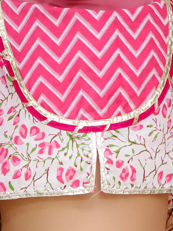 Junitos_Cotton_Woven_Frill_Sleeve_Floral_Printed_Lehenga_Choli_with_Dupatta_-Pink