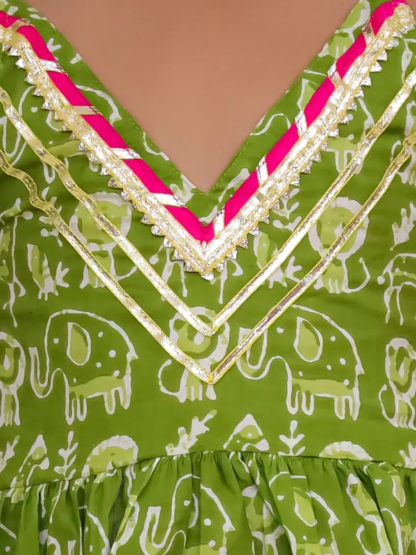 Junitos_Cotton_Woven_Sleeveless_Printed_Kurti_Dhoti_Salwar_Set_-_Green