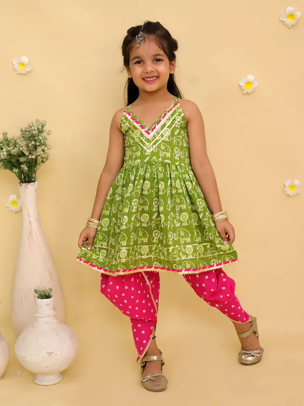 Junitos_Cotton_Woven_Sleeveless_Printed_Kurti_Dhoti_Salwar_Set_-_Green