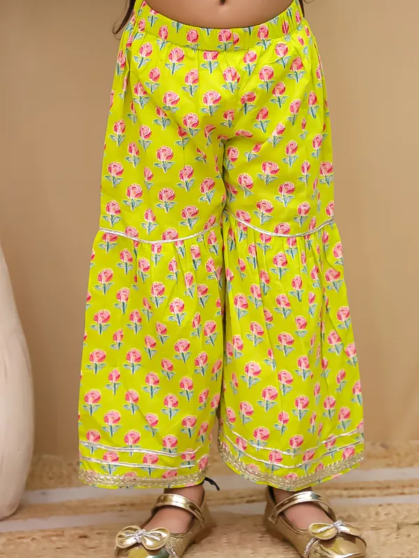 Junitos_Pure_Cotton_Woven_Sleevesless_Floral_printed_Kurti_Sharara_with_Dupatta -Lemon_Green