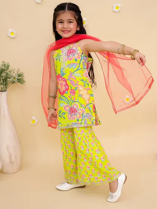 Junitos_Pure_Cotton_Woven_Sleevesless_Floral_printed_Kurti_Sharara_with_Dupatta -Lemon_Green