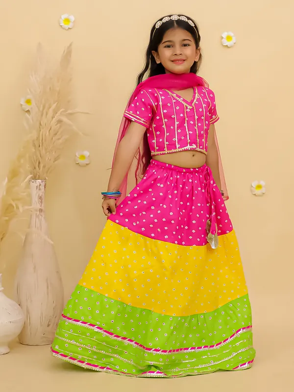 Junitos_Cotton_Woven__Short_Sleeve_Bandhni_Polka_Dot_Printed__Lehenga_Choli_Dupatta_with_Dandiya-Pink