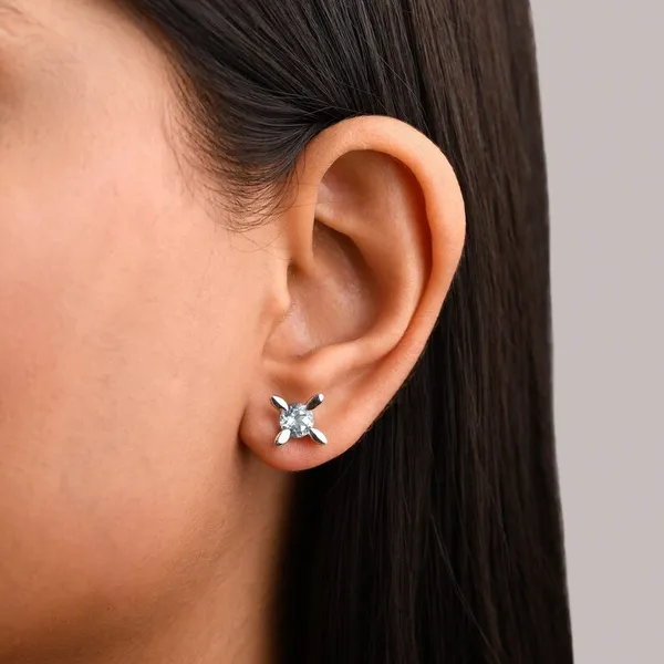 Blue_Topaz_925_Sterling_Silver_Prong_Set_Stud_Earring