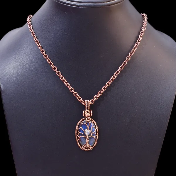 Blue_Labradorite_Healing_Gemstone_Copper_Wire_Wrap_Black_Oxidised_Chain_Pendant_(1.96_Cm)