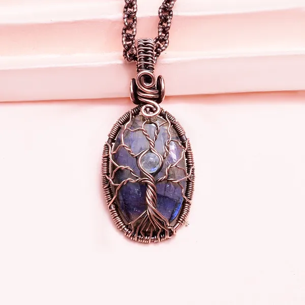 Blue_Labradorite_Healing_Gemstone_Copper_Wire_Wrap_Black_Oxidised_Chain_Pendant_(1.96_Cm)