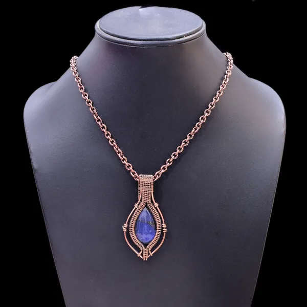 Blue_Labradorite_Healing_Gemstone_Copper_Wire_Wrap_Black_Oxidised_Chain_Pendant_(2.36_Cm)