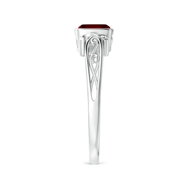 Red_Ruby_925_Sterling_Silver_Vintage_Ring