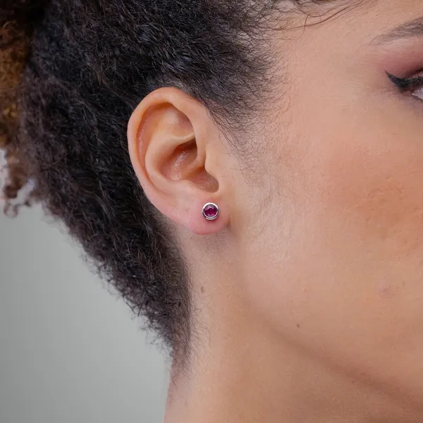 Red_Ruby_925_Sterling_Silver_Prong_Set_Stud_Earring