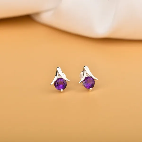 Purple_Amethyst_925_Sterling_Silver_Prong_Set_Stud_Earring