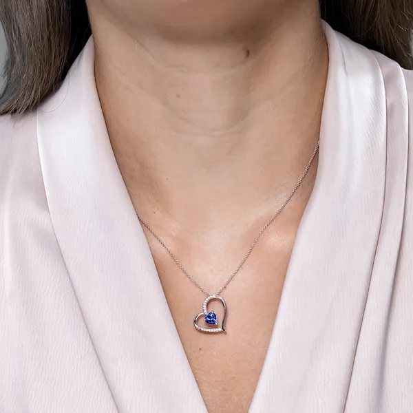 Blue_Tanzanite_925_Pure_Sterling_Silver_Heart_Tilted_Pendant