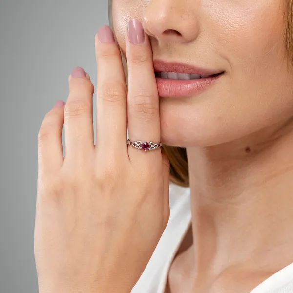 Red_Ruby_925_Sterling_Silver_Celtic_Knot_Ring