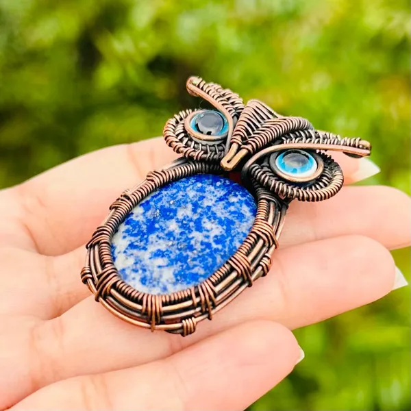 Blue_Lapis_Lazuli_Healing_Gemstone_Copper_Wire_Wrap_Black_Oxidised_Chain_Pendant_(1.77_Cm)