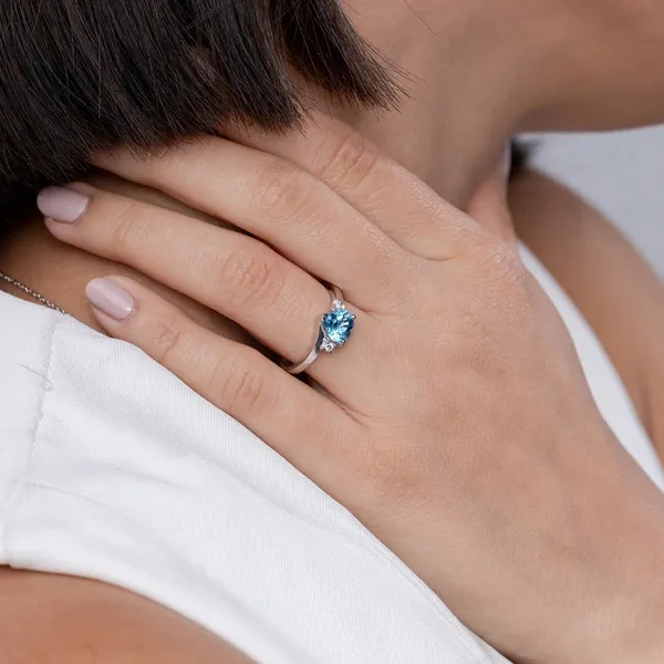 Blue_Topaz_925_Sterling_Silver_Bypass_Love_Ring