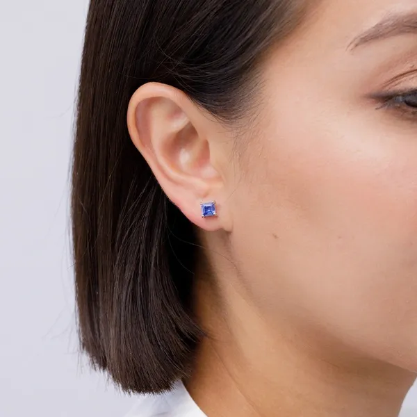 Blue_Sapphire_925_Sterling_Silver_Prong_Set_Stud_Earring