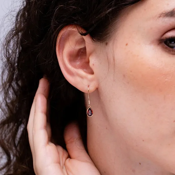 Red_Garnet_925_Sterling_Silver_Bezel_Set_Drop_Earring