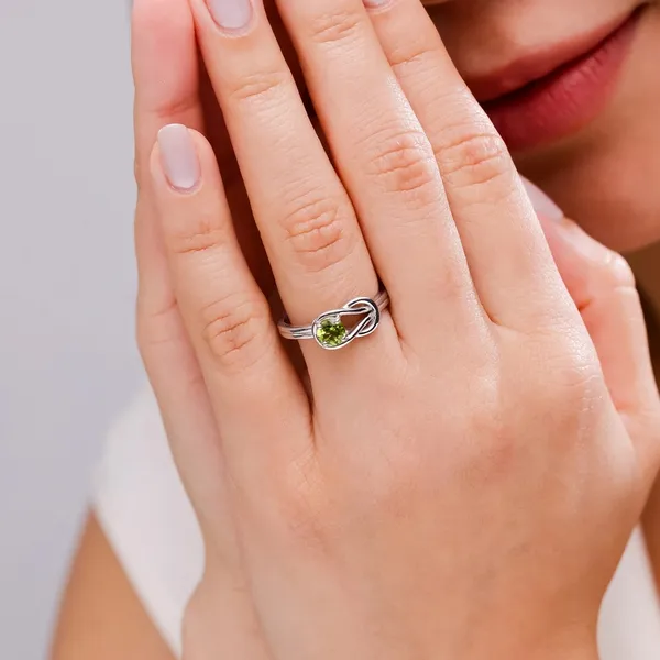 Green_Peridot_925_Sterling_Silver_Infinity_Knot_Ring