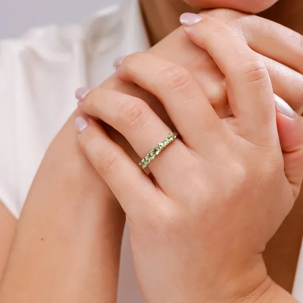 Green_Peridot_925_Sterling_Silver_Eternity_Wedding_Ring