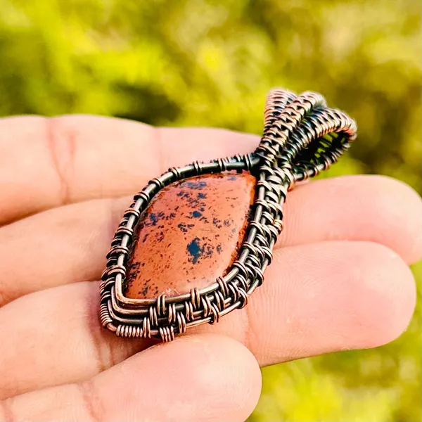 Maroon_Mahogany_Jasper_Healing_Gemstone_Copper_Wire_Wrap_Black_Oxidised_Chain_Pendant_(2.55_Cm)
