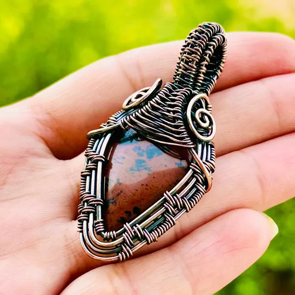 Maroon_Mahogany_Jasper_Healing_Gemstone_Copper_Wire_Wrap_Black_Oxidised_Chain_Pendant_(2.16_Cm)