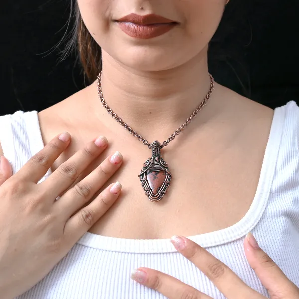Maroon_Mahogany_Jasper_Healing_Gemstone_Copper_Wire_Wrap_Black_Oxidised_Chain_Pendant_(2.16_Cm)