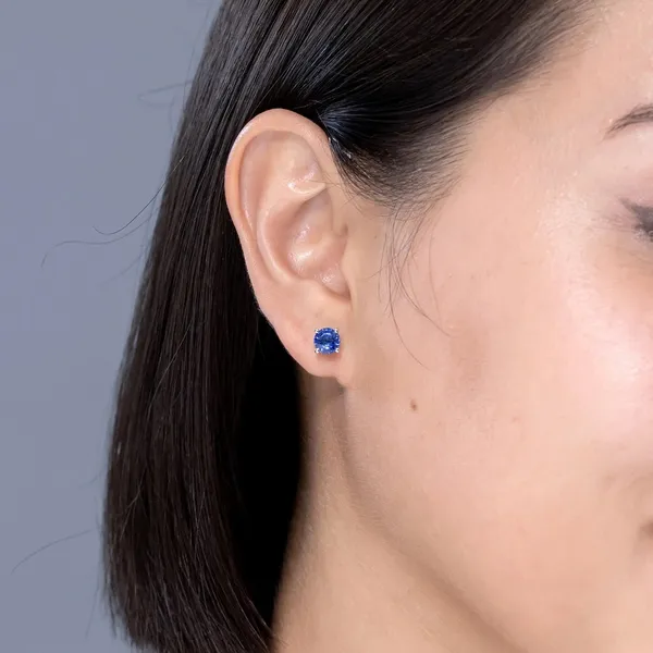 Blue_Sapphire_925_Sterling_Silver_Basket_Set_Stud_Earring