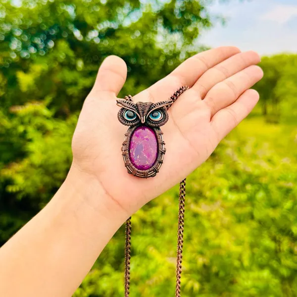 Purple_Purple_Copper_Turquoise_Healing_Gemstone_Copper_Wire_Wrap_Black_Oxidised_Chain_Pendant_(1.96_Cm)