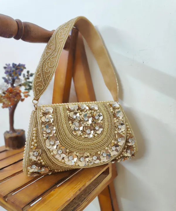 Silver_Elegant_Beaded_Clutch_With_Intricate_Floral_Embroidery,_Pearl_Accents,_Ornate_Strap,_Perfect_For_Evening_Events
