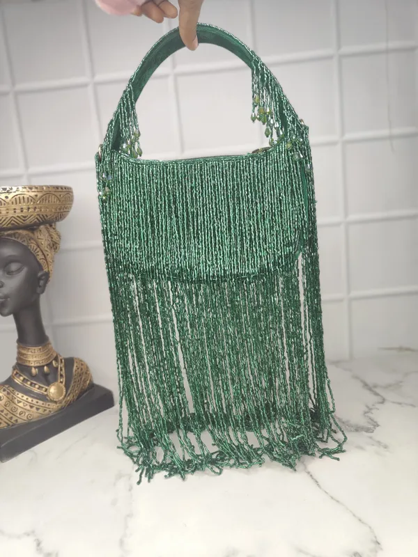 Crimson_Cascade_Fringe_Bag
