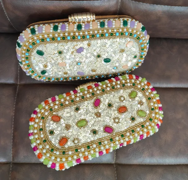 Zayra_Gem_Embellished_Clutch