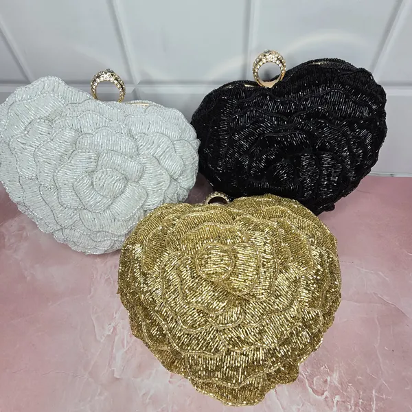 Black_Elegant_Rose_Heart_Shaped_Beaded_Clutch_Bag_With_Glamorous_Handcrafted_Detailing_For_Evening_Parties