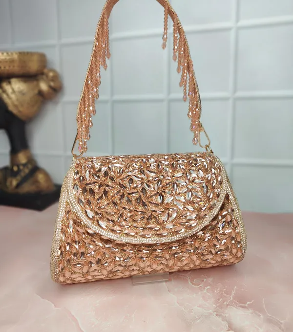 Golden_Mirage_Crystal_Clutch_Premium_Quality_Elegant_Stone_Embroidery_Flap_Clutches_For_Women