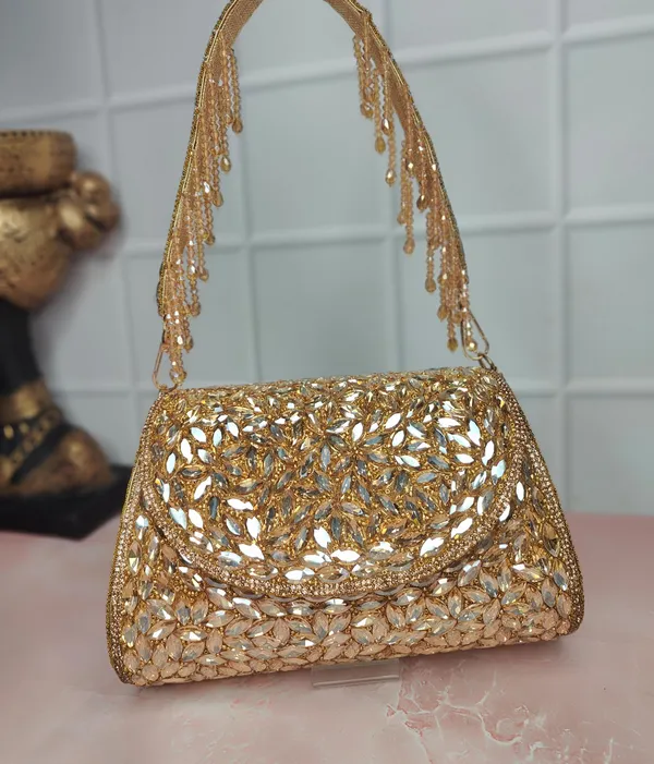 Golden_Mirage_Crystal_Clutch_Premium_Quality_Elegant_Stone_Embroidery_Flap_Clutches_For_Women
