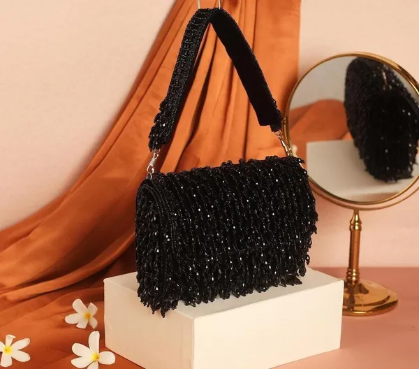 Multicolor_Premium_Quality_Flap_Crysytal_Hanging_Clutch_For_Women