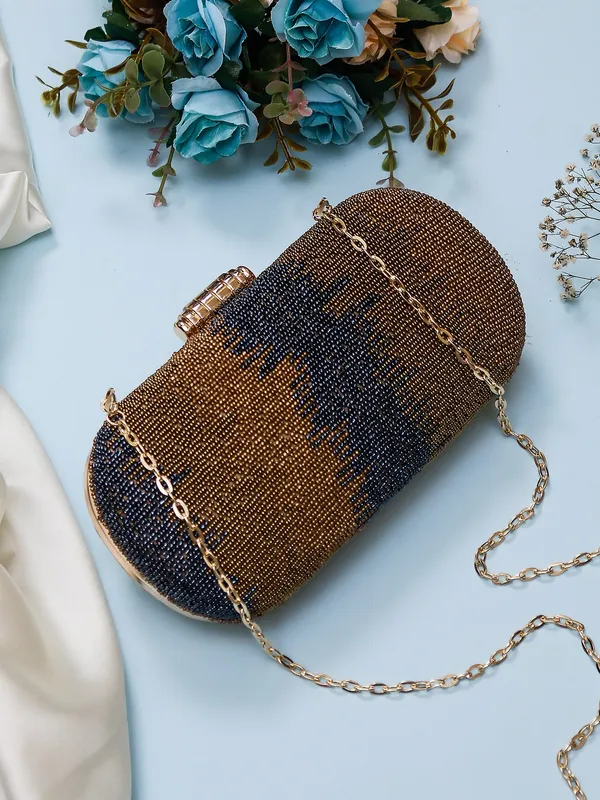 Zayra_Beaded_Sky_Clutch